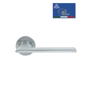 Дверная ручка на розетке Portuno Alato 114.02 матовый хром