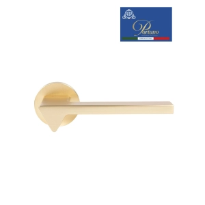 Дверная ручка на розетке Portuno Ama 104.07 матовое золото